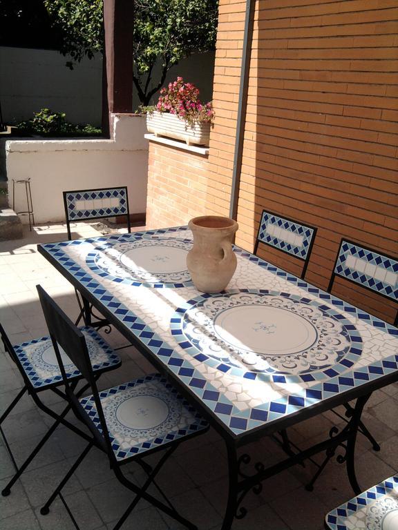 Bouganville Roma